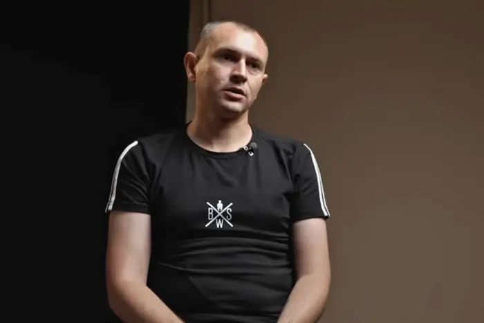 A soldier, on whose body the occupiers burned the inscription 'Glory to Russia', shared his story