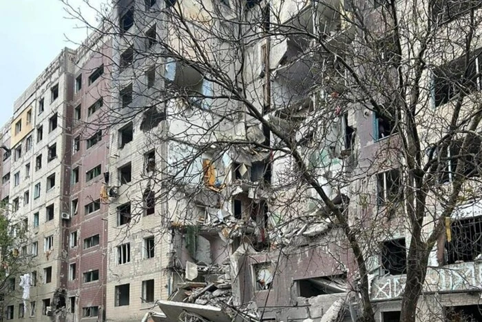 Rosja zrzuconą bombę lotniczą na Konstantynów: dziesiątki rannych (zdjęcia, wideo)