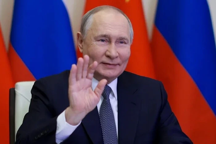 Putin Surprised with Statement About His Granddaughter