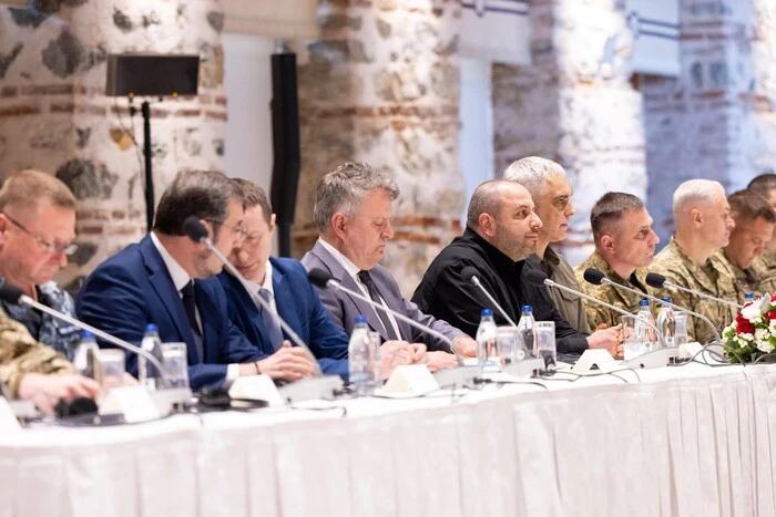 Як українці оцінили переговори в Стамбулі: дані опитування