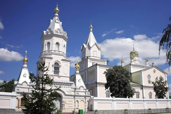 The case with the booking of priests. The state included a women's monastery, subordinate to... Patriarch Kirill, in the list of critically important religious organizations.
