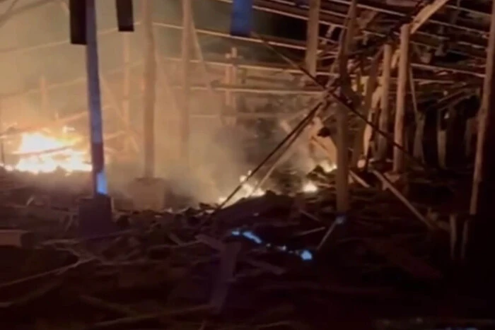 Der Feind griff ein Industrieobjekt in der Region Sumy an (Video)