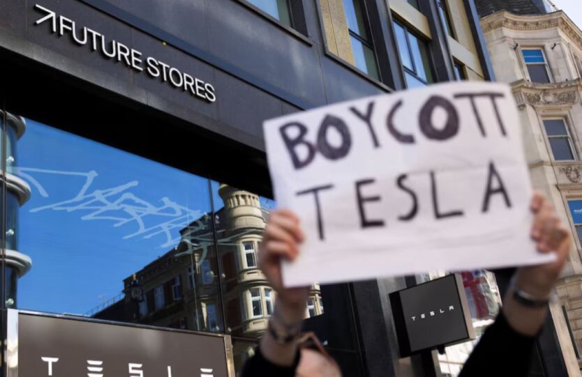Акції Tesla зросли після відходу Маска від роботи в адміністрації Трампа