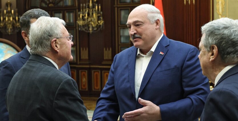Trump's envoy Kellogg arrived to meet Lukashenko: meeting details