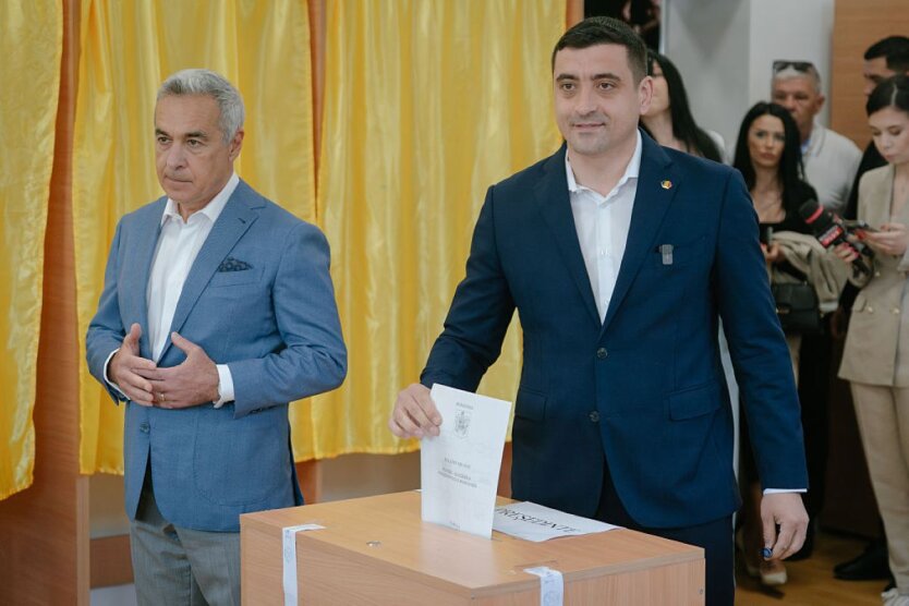 Перший тур президентських виборів у Румунії: лідирує ультраправий кандидат