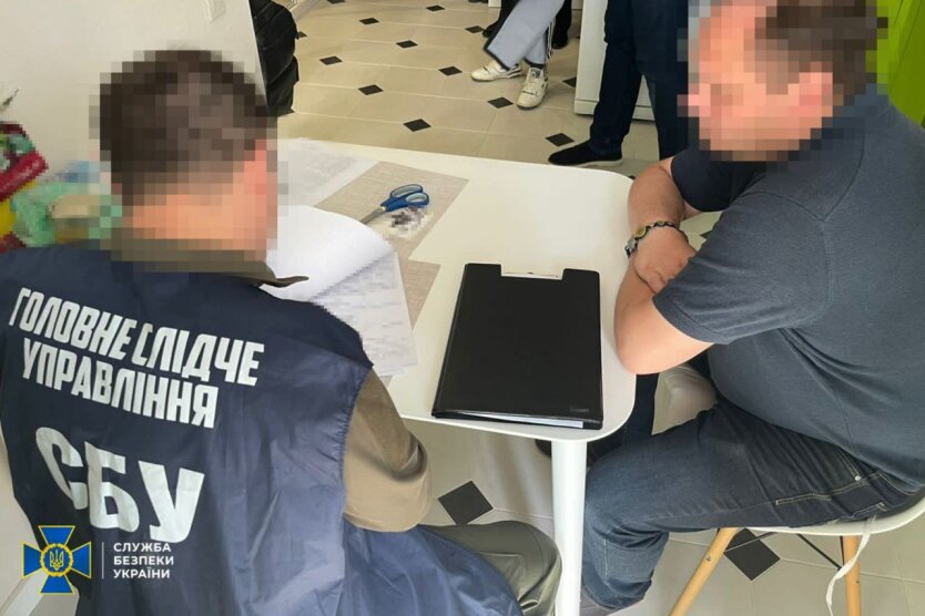 СБУ викрила розкрадання десятків мільйонів на закупівлі гвинтівок для ЗСУ: деталі схеми