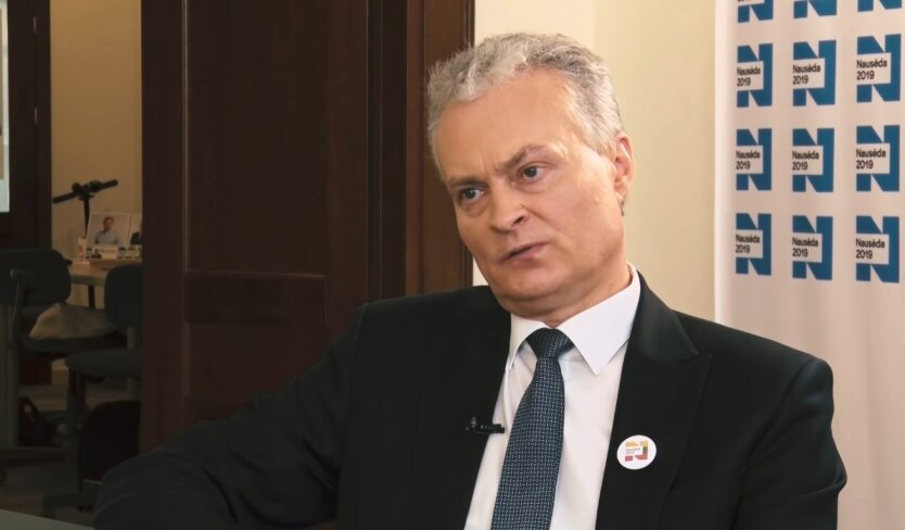 Коктейль Молотова для Путіна: Науседа сказал, как Мерц облажался с угрозами России