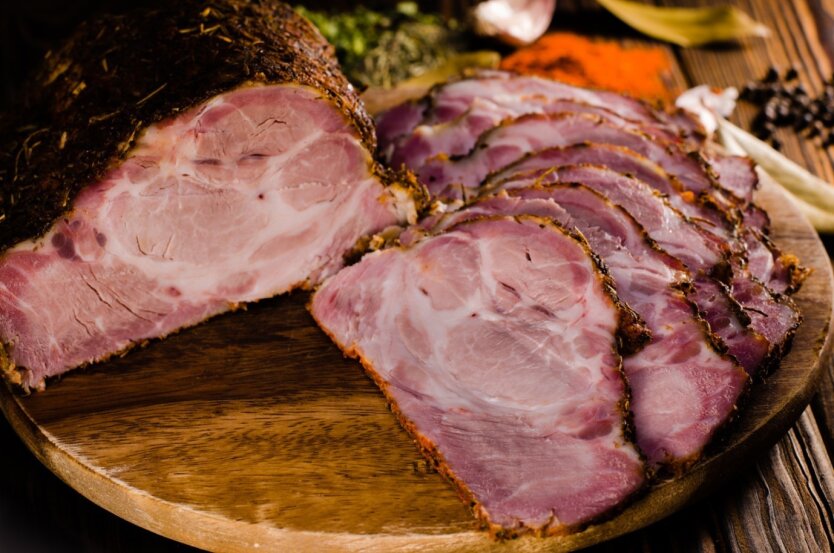 Already 660 hryvnias per kilo: Auchan, Metro and Varus have raised prices for bacon, boiled pork and beef