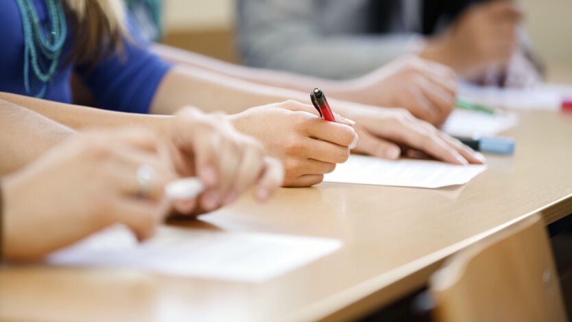 Bildung neu gedacht: Ukrainische Oberschüler haben eine wichtige Wahl